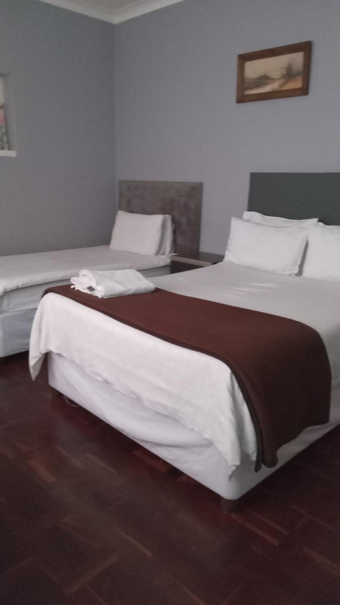 קמפטון פארק Acacia Guesthouse מראה חיצוני תמונה